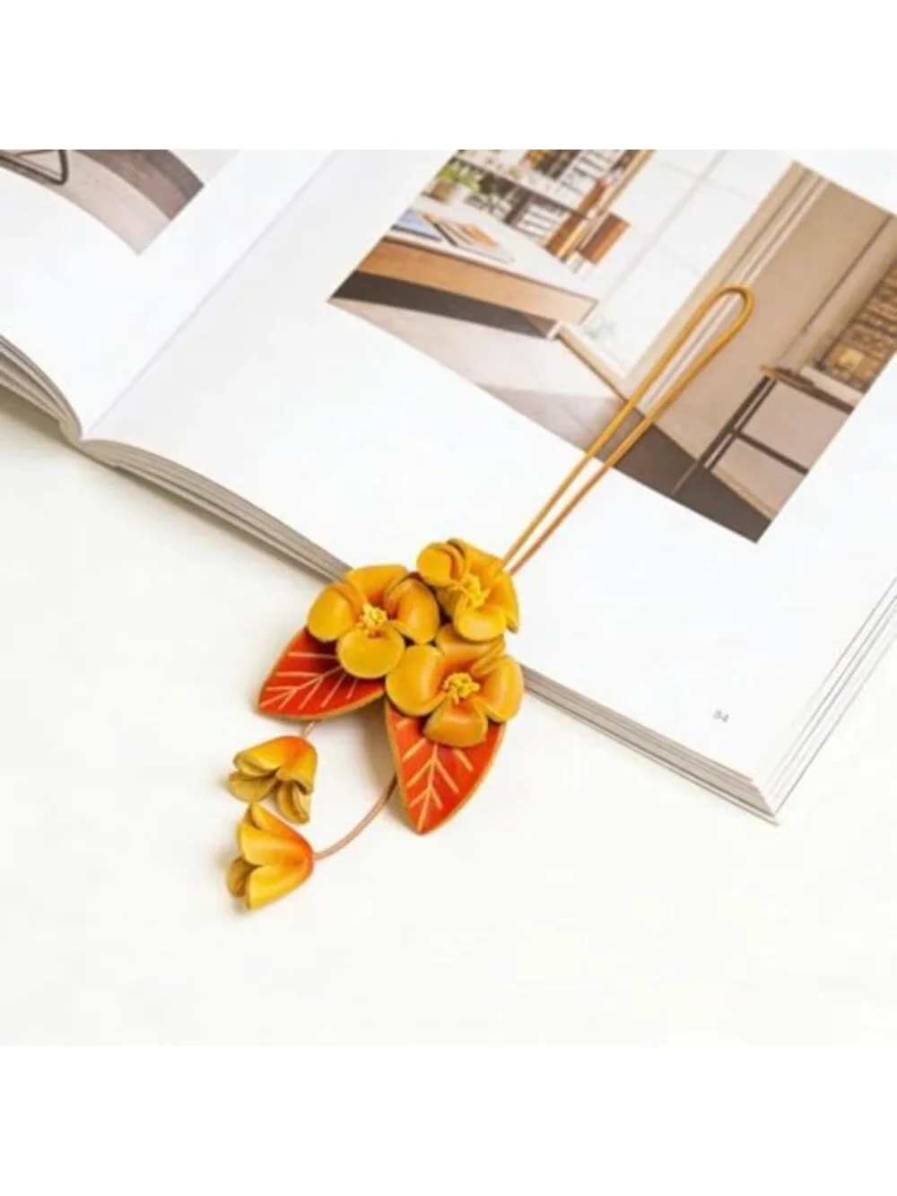 Boho Genuine Leather Flower Keychain | Cute Bag Charm for Handbag & Tote